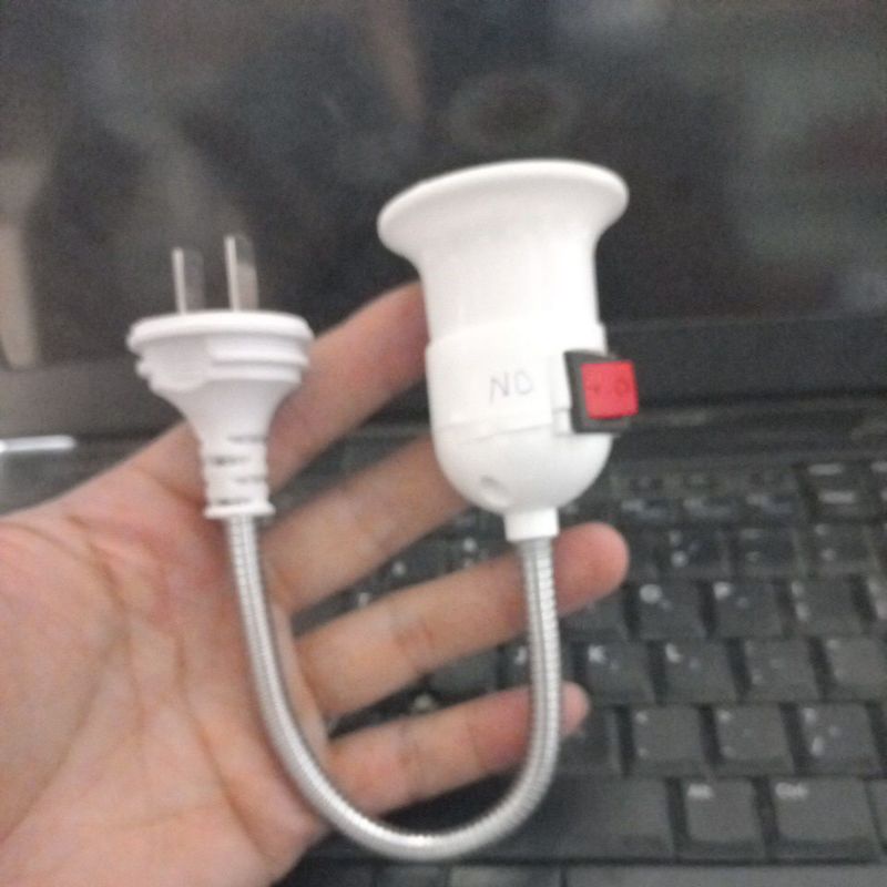 Đui đèn uốn dẻo có công tắc