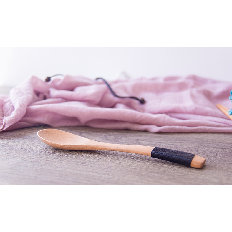 Set Muỗng + Đũa + Túi vải - Màu vàng (Dây Đen) (MG-29)