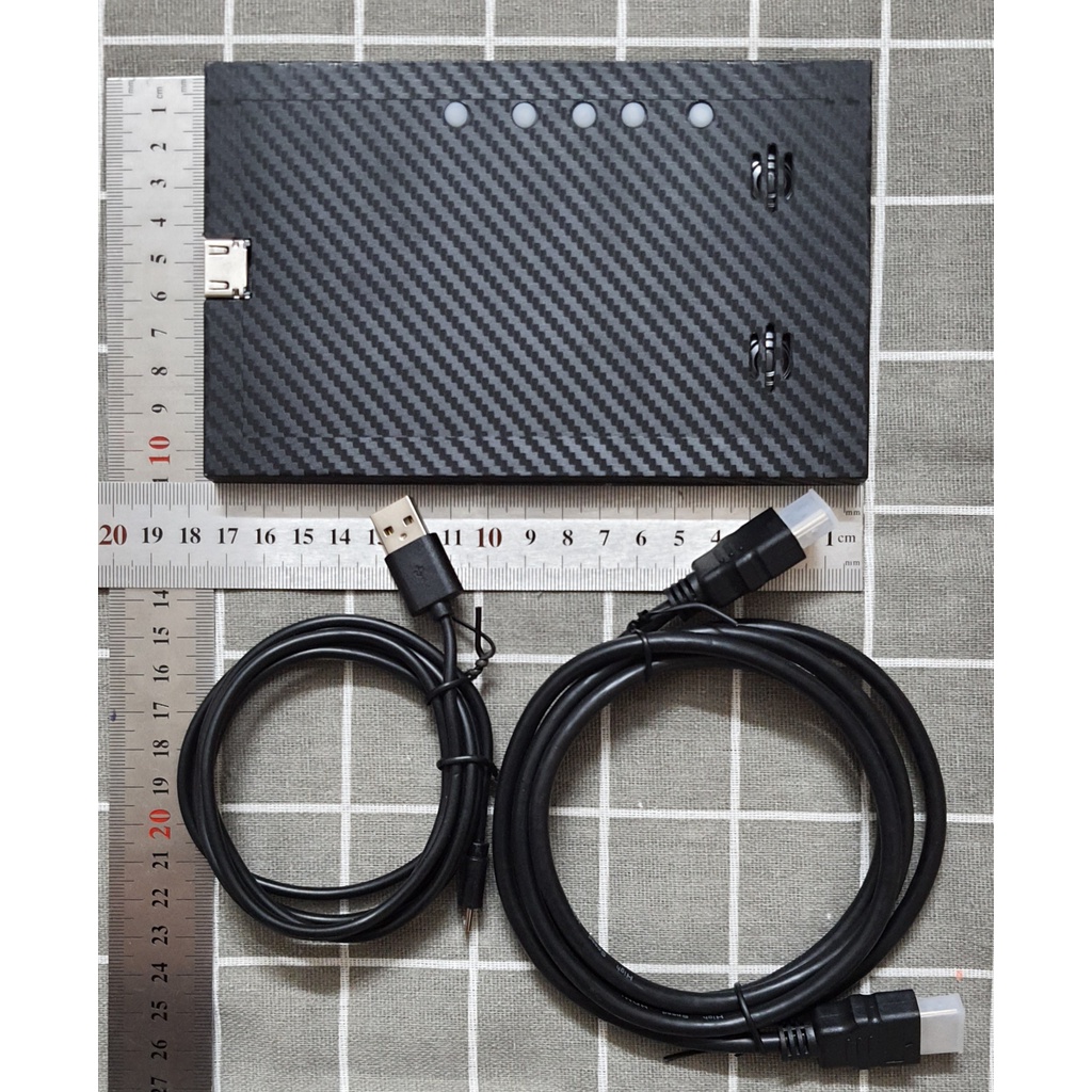 Tản nhiệt nước custom Màn 7 inch 1024x600, cab HDMI, nguồn usb