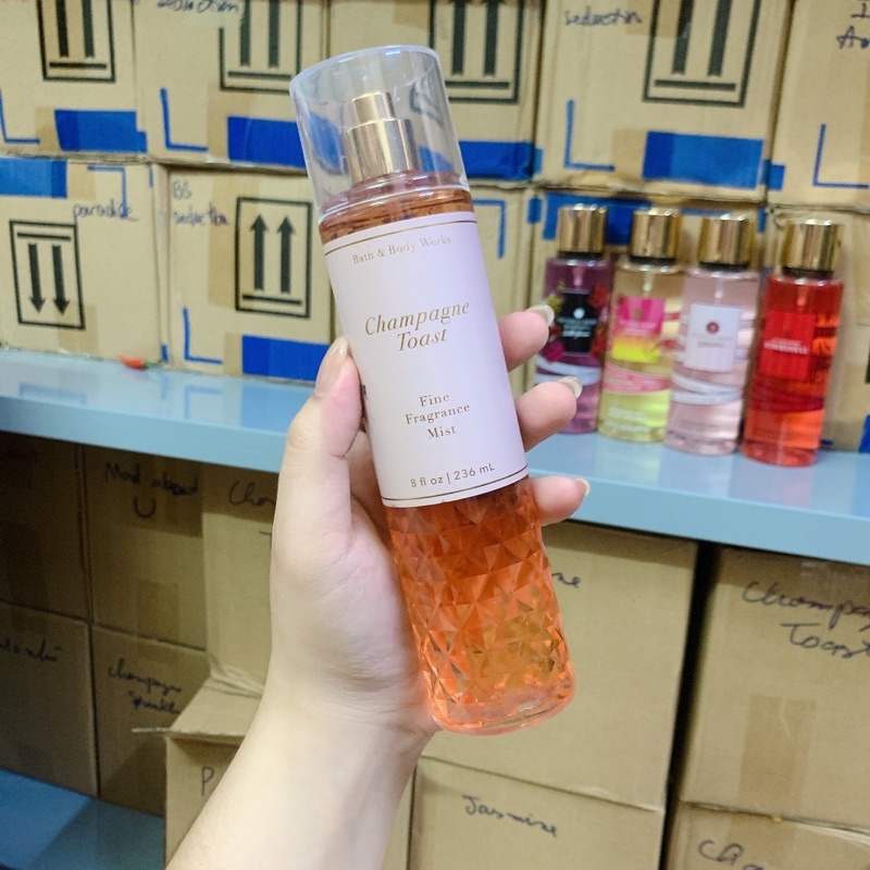 Xịt thơm toàn thân bodymist 236ml Champagne Toast