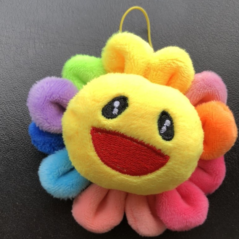 Phụ kiện hoa mặt cười kaikai kiki bảy màu cài balo túi sách quần áo siêu chất