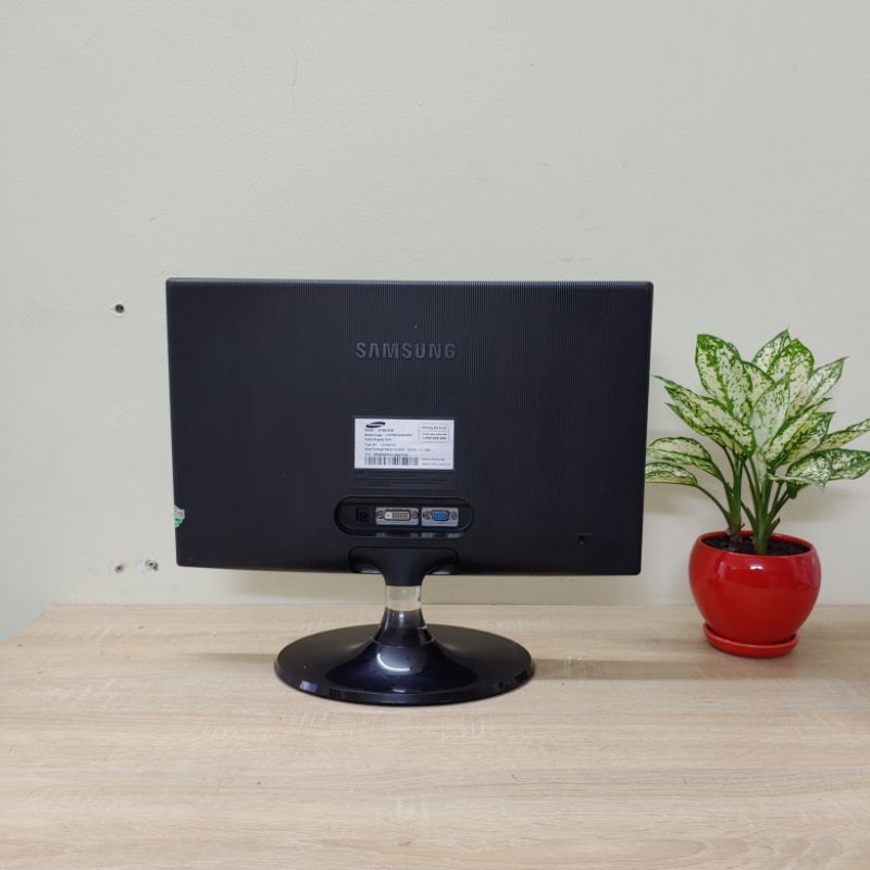 Màn hình máy tính cũ 20 inch LED | BigBuy360 - bigbuy360.vn