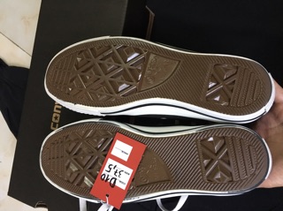 Giày converse 2hand chính hãng ( combo 2 đôi)