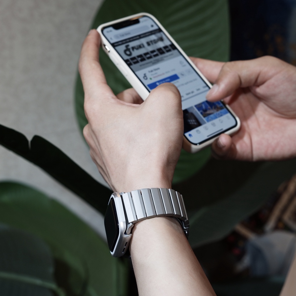 Dây Đeo UNIQ Strova iWatch Steel Link Band 38/40mm 44/42MM cho Iwatch