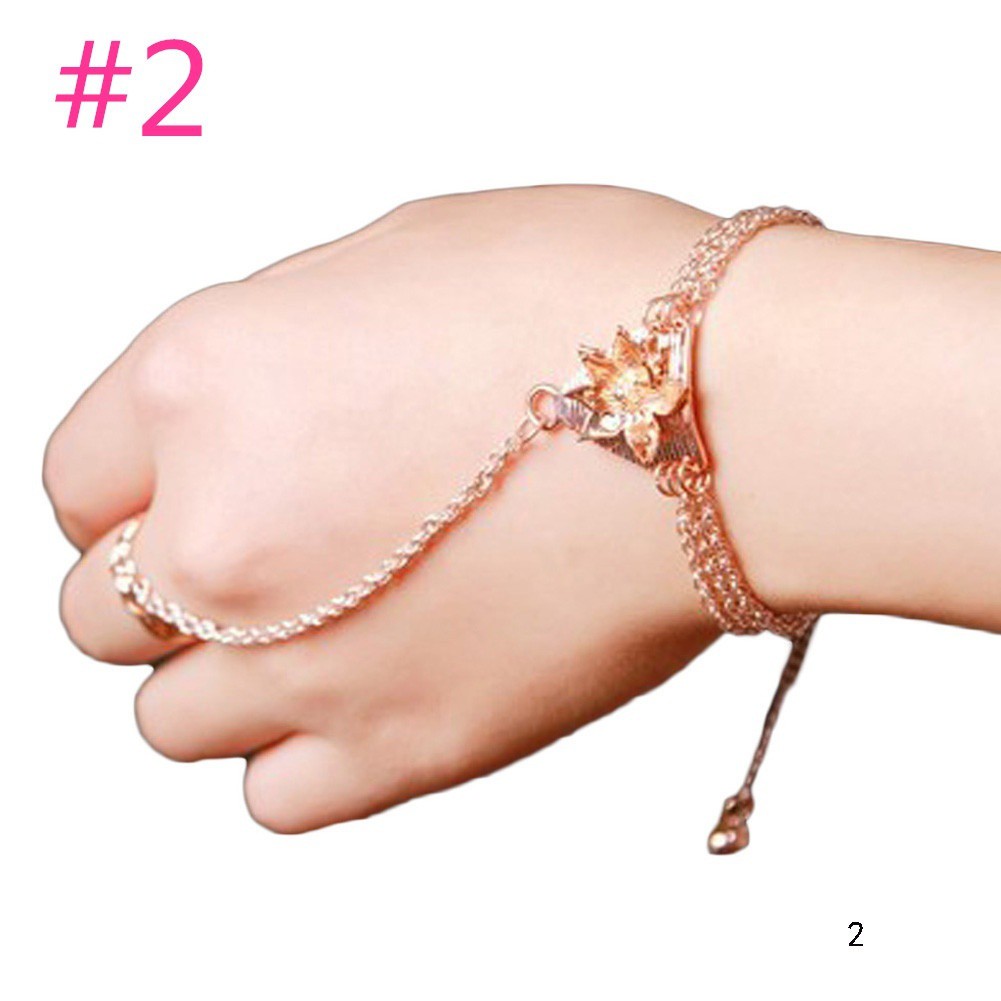 Vòng tay liền nhẫn mặt hình bông hoa đính đá lấp lánh cho nữ | BigBuy360 - bigbuy360.vn