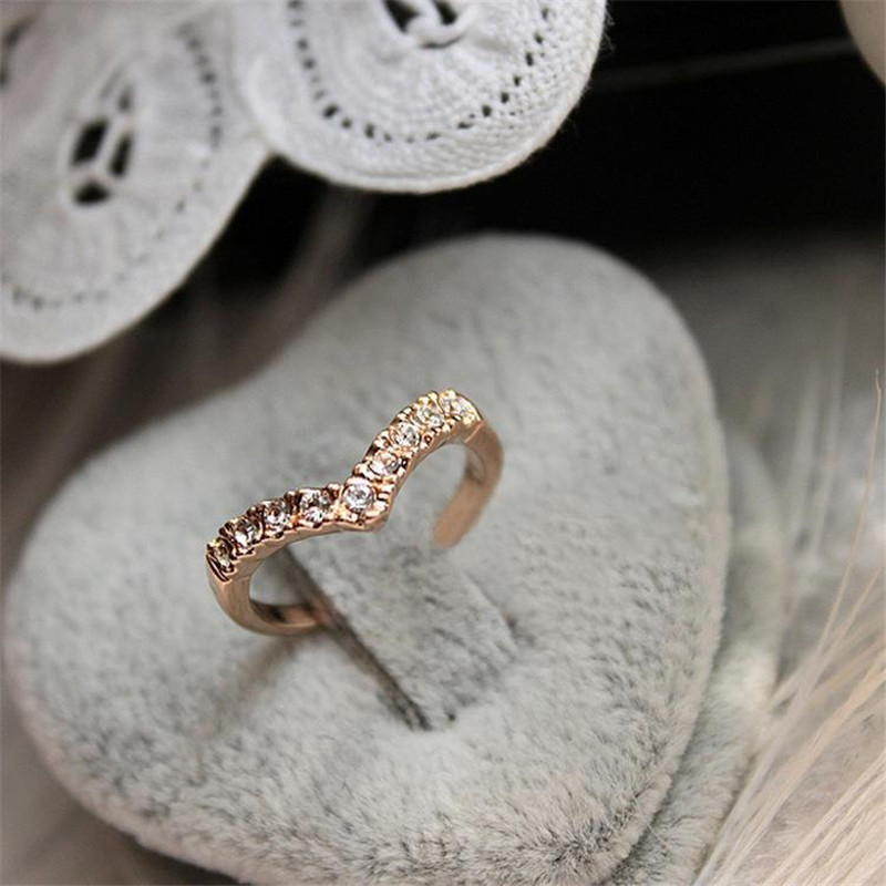 Korean The Classic V-shaped Finger Ring Unique Diamond Pinky Ring Tail Ring Wholesale Jewelry Fashion Jewellery