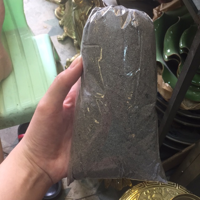 Tro nếp bốc bát hương