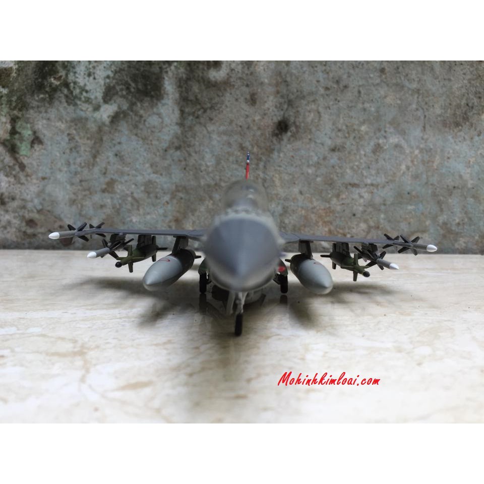 Mô hình Máy bay F-16C/D Block - 1:72