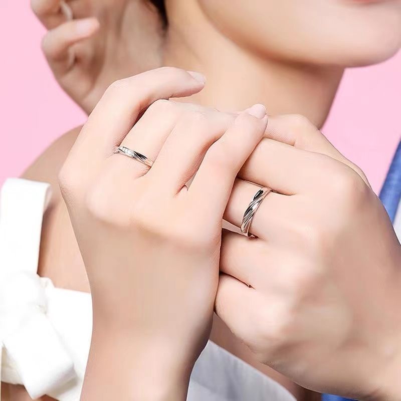 Cặp Nhẫn Đôi Nam Nữ Không Phai Thiết Kế Mới Làm Quà Tặng Valentine 2022