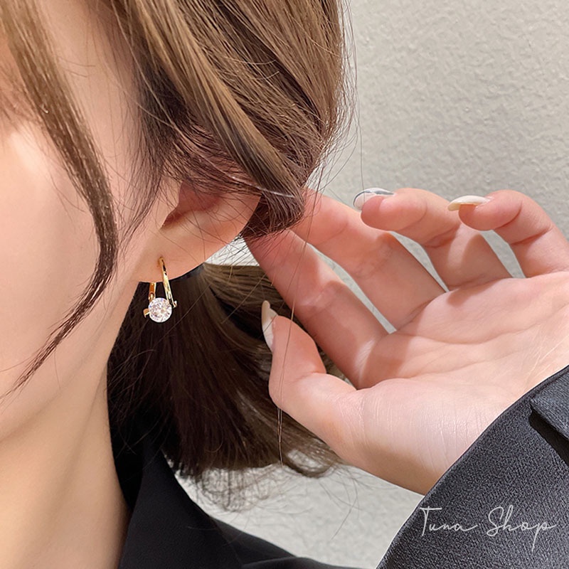 Khuyên tai bạc nữ gắn đá pha lê, Hoa tai Bạc nữ đính đá cao cấp TUNASILVER, 𝐂𝐚𝐦 𝐤𝐞̂́𝐭 𝐜𝐡𝐮𝐚̂̉𝐧 𝐁𝐚̣𝐜 _ 𝐓𝐫𝐚𝐧𝐠 𝐬𝐮̛́𝐜 𝐁𝐚̣𝐜