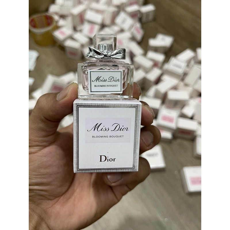 𝐍ướ𝐜 𝐡𝐨𝐚 𝐜𝐡í𝐧𝐡 𝐡ã𝐧𝐠 - Miss Dior Blooming Bouquet 5ml edt - hàng pháp