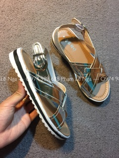 [ SẴN ] Sandal size nhỏ có sẵn : 31 / 32 / 33 / 33