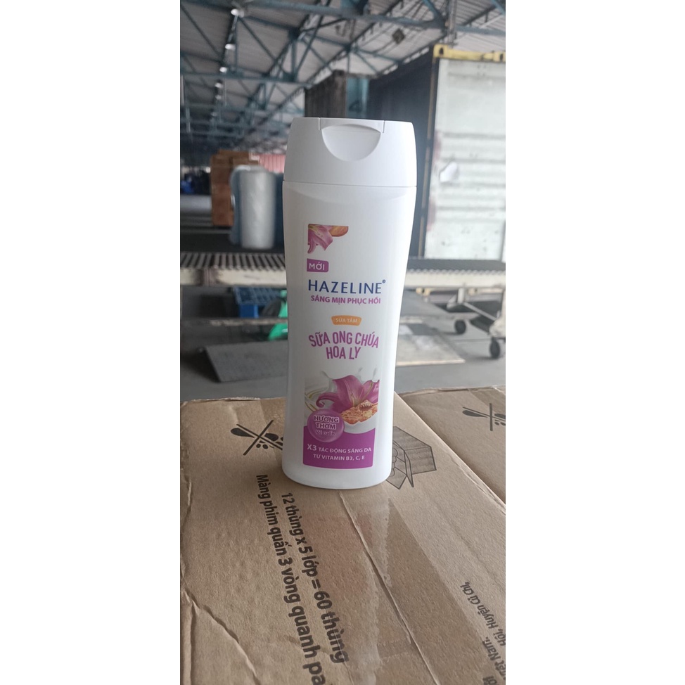 Sữa Tắm Hazeline Sữa Ong Chúa Hoa Ly 300gam