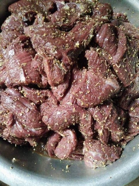 Thịt trâu gác bếp