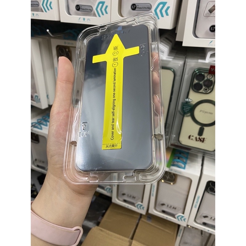 _kính full màn chống nhìn trộm kèm khung dán tự động cho iPhone13 Pro Max, 12 Pro, 11, XS max, XR