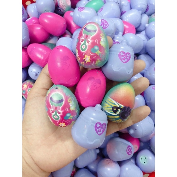 Trứng hatchimals các mùa