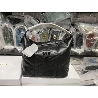 𝐓𝐮́𝐢 𝐋𝐲𝐧 tay cầm TRINITY HANDBAGS- 𝐌𝐚̂̃𝐮 𝐦𝐨̛́𝐢
