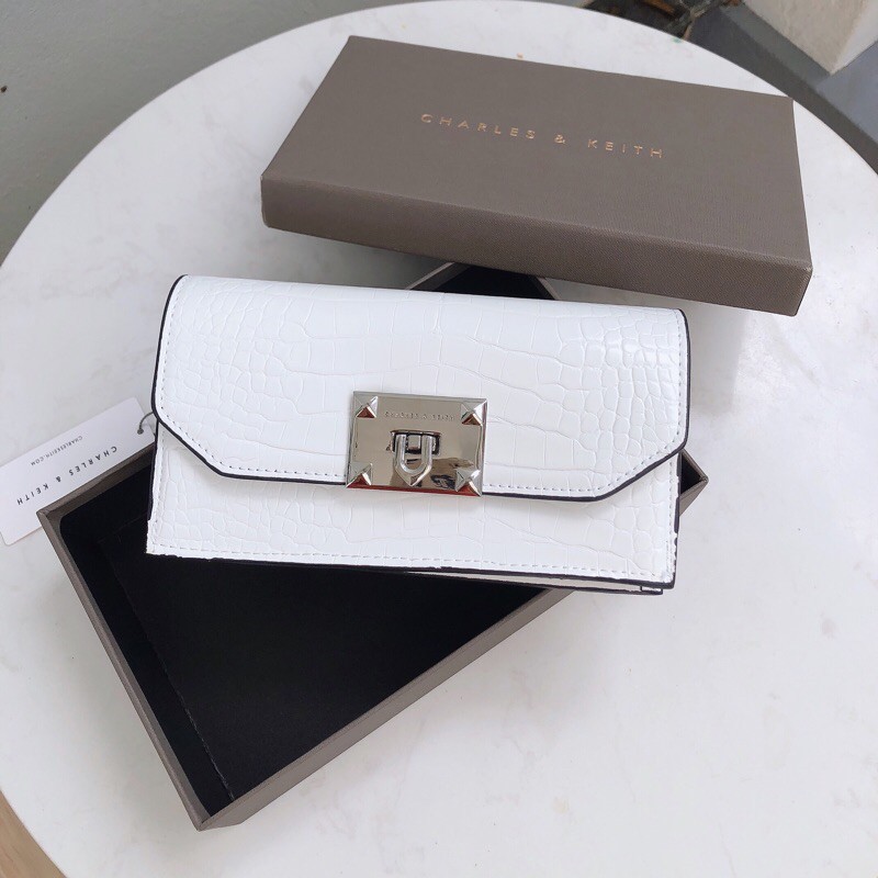 Ví đeo chéo CnK xuất