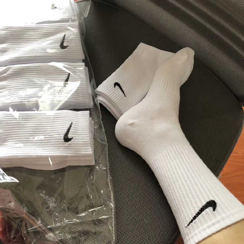 Vớ cotton họa tiết logothiết kế cổ cao hợp thời trang cho nữ nam