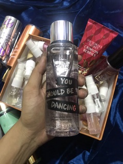 [TESTER]..::✨𝗖𝗢𝗠𝗕𝗢 20 Xịt Thơm Body Mist 𝗩𝗜𝗖𝗧𝗢𝗥𝗜𝗔'𝗦 𝗦𝗘𝗖𝗥𝗘𝗧 𝗥𝗔𝗡𝗗𝗢𝗠 đủ mùi✨::..