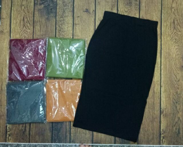 [ Mã WASTAPR giảm 10K đơn 50K] Chân váy bút chì xẻ đùi. | BigBuy360 - bigbuy360.vn