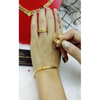 Nhẫn nữ hoa mai