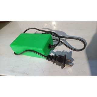Sạc bình ắc qui pin lithium