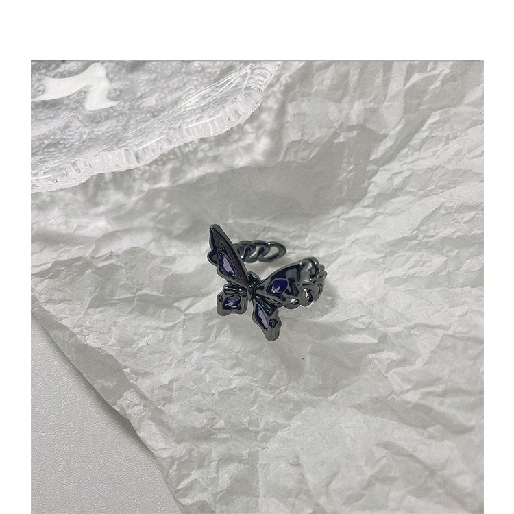 Nhẫn Hình Bướm Màu Tím Đen Cá Tính Hợp Thời Trang