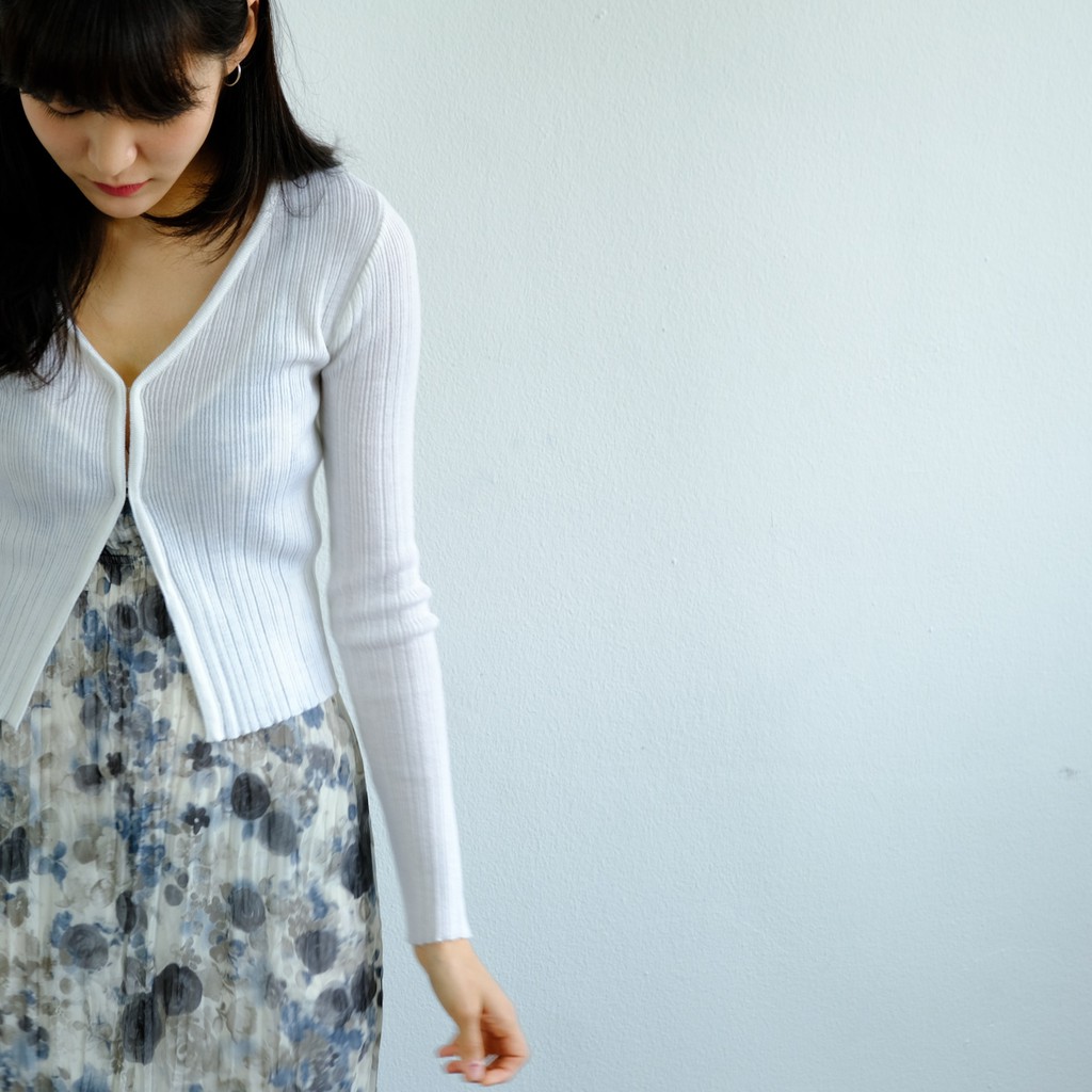 [gwilee] front hook slim cardigan - Áo khoác len Hàn Quốc | BigBuy360 - bigbuy360.vn