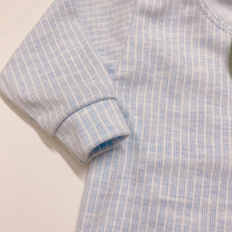 Áo nỉ dài tay cúc giữa HN Kids