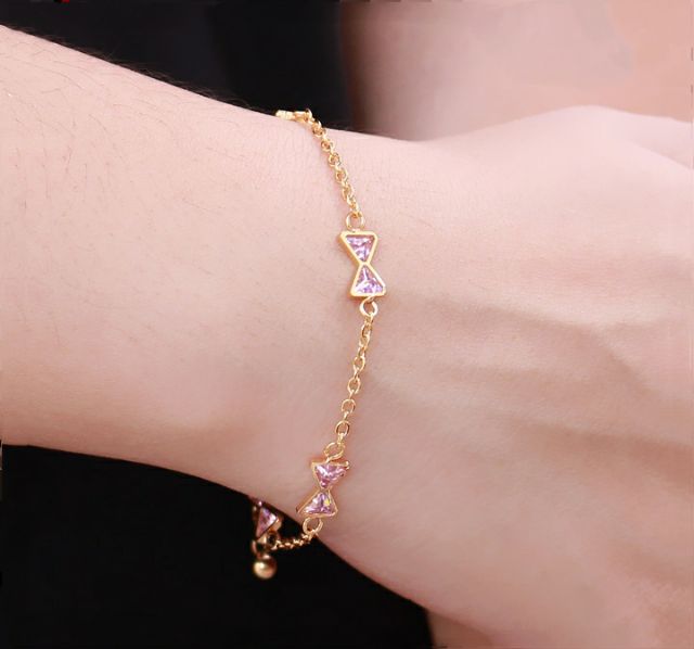 Lắc tay chiếc nơ xinh