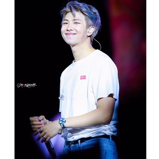 Áo thun BTS cheap moment với RM