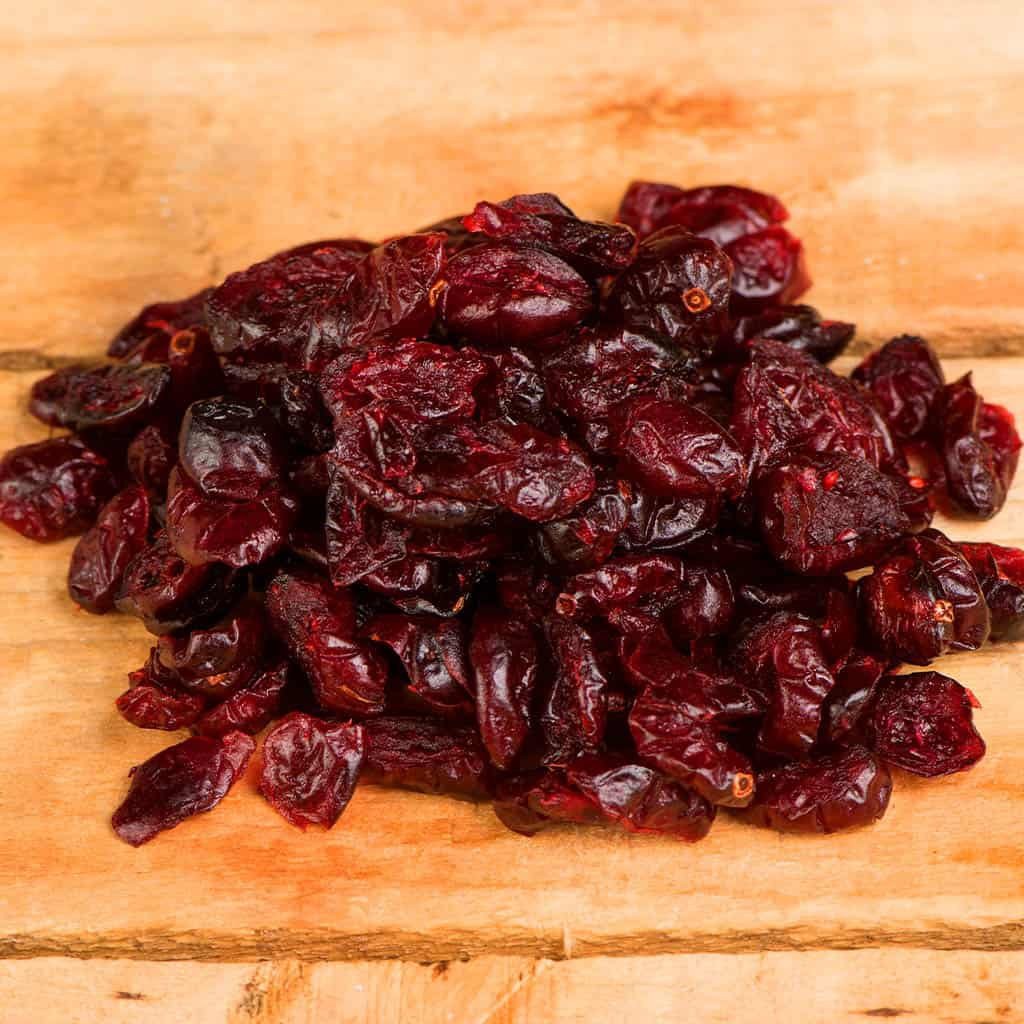 NAM VIỆT QUẤT SẤY KHÔ CRANBERRY HỮU CƠ 500G