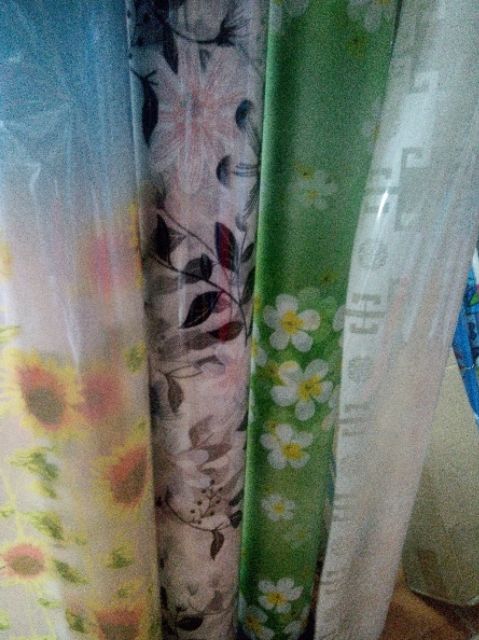 Giấy dán kính,,Decanl dán kính  mờ  hình bông hoa to mã 9913  khổ rộng 90 cm độ dài theo số lượng×1m