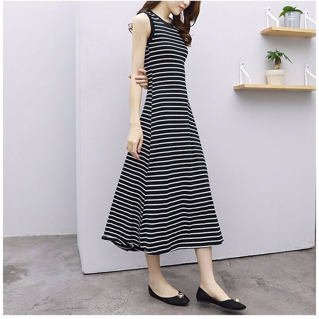 Đầm nữ dạo phố đầm thun sọc trắng đen Váy maxi kẻ phiên bản mới | BigBuy360 - bigbuy360.vn