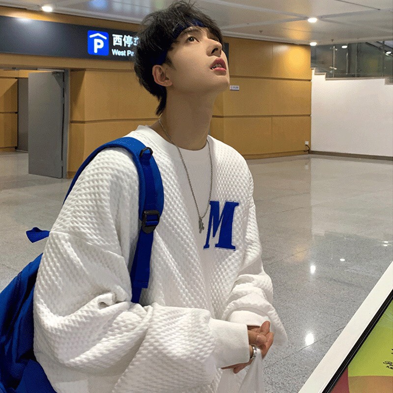 Áo Sweater Chữ M Chất  Xốp Unisex 2 Màu Ulzzang