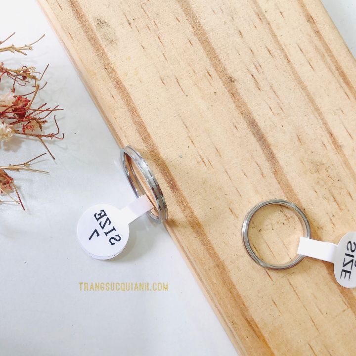 Nhẫn Ngón Út_Nhẫn Titan_Nhẫn Cặp Kẻ giữa Màu Bạc