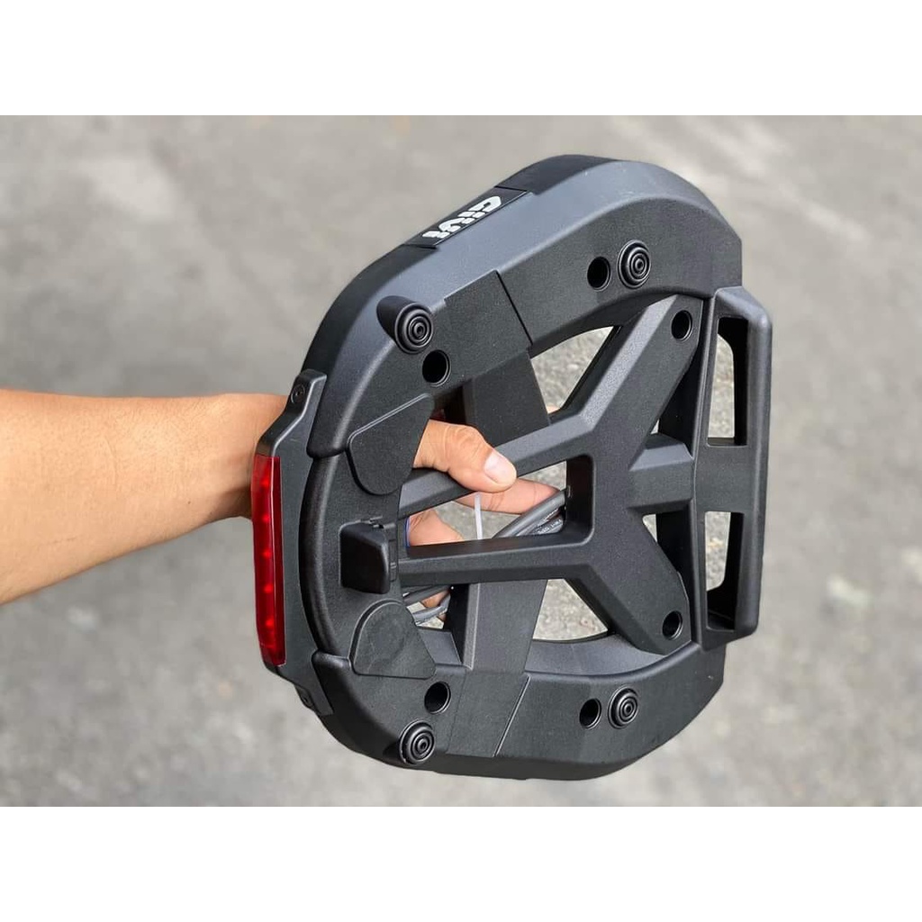 Đế Givi M7MN-S - Đế Givi Tích Hợp Đèn Hậu