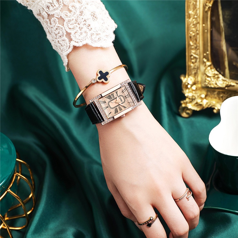 Đồng Hồ Mặt Chữ Nhật Dây Da Thời Trang Cho Nữ