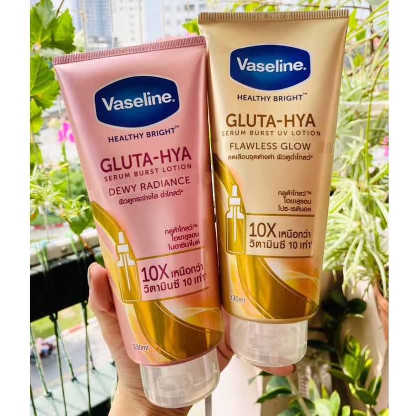 Dưỡng Thể VASELINE 10X Serum Gluta Hya 330ml