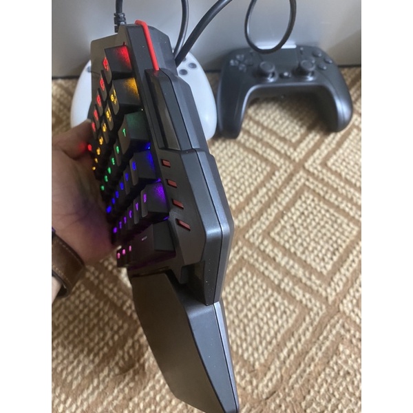 Bàn phím cơ 1 tay Magegee MR-AXE - Blue Switch - Bàn phím cơ chơi game