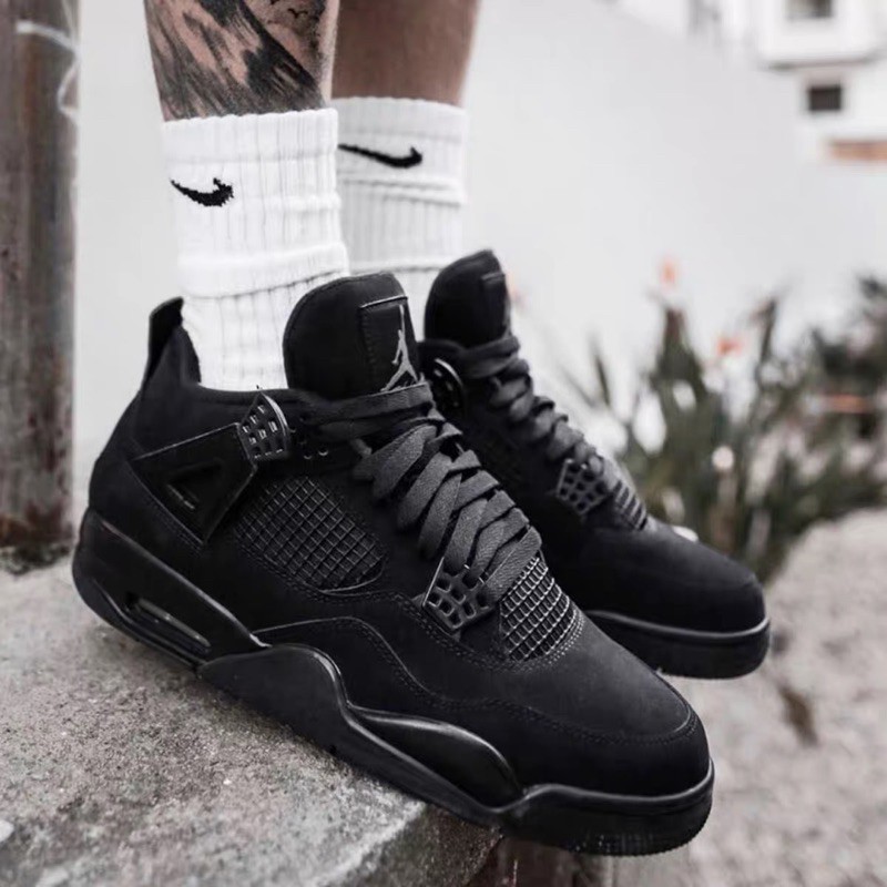 Tất cổ cao dài khoảng 22-25cm 100% cotton phong cách thể thao