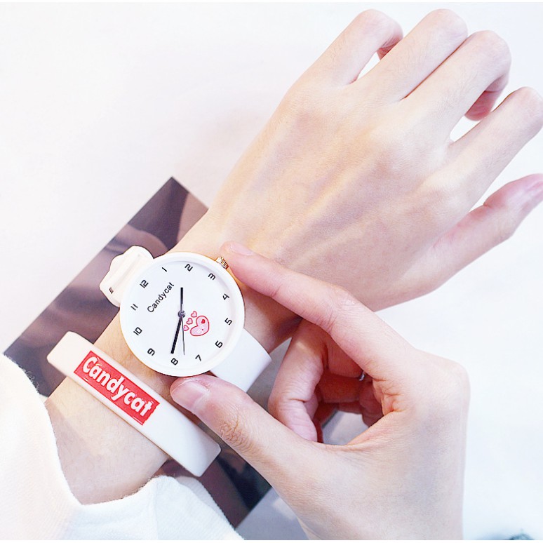 (Ko lắc) Đồng hồ thời trang nữ dây cao su C26 Candycat TRÁI TYM | BigBuy360 - bigbuy360.vn