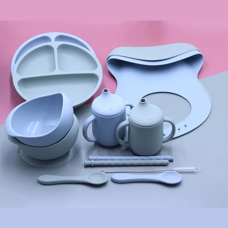 Set 7 dụng cụ bàn ăn bằng silicone cấp thực phẩm cho bé