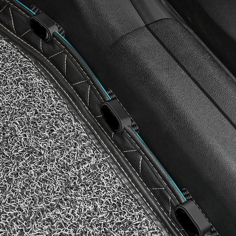 Giá Đỡ Cố Định Thảm / Thảm Lót Sàn Xe Hơi Chống Trượt Tiện Dụng