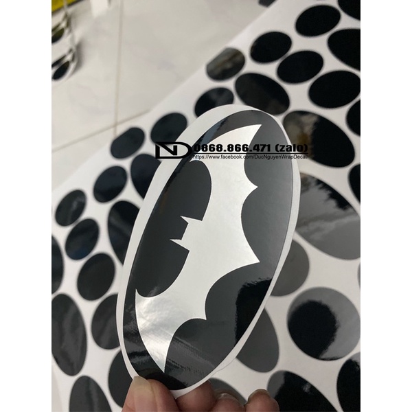 Decal Logo Seltos (7 miếng tặng thêm 6 miếng)