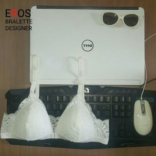 Áo lót bralette trắng dễ thương