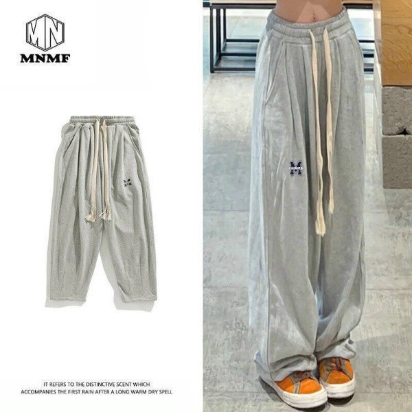 Quần suông dây út bản to in chữ M kiểu dáng Unisex