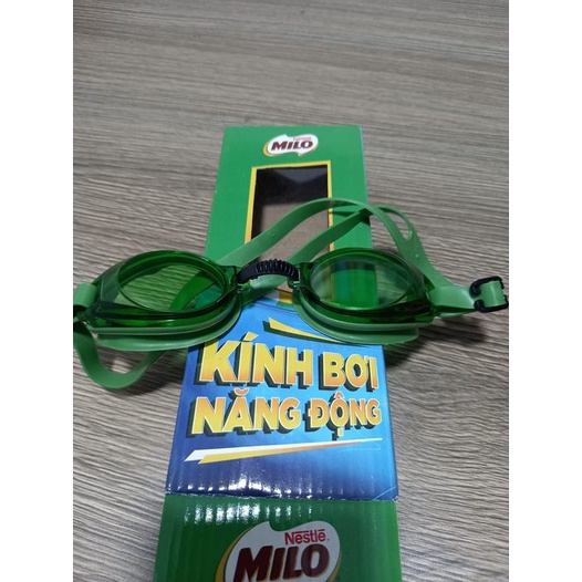 Kính bơi cho bé (quà tặng từ sữa Milo)