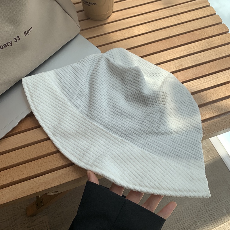 Mũ Bucket Nhung Màu Đen Che Mặt Thời Trang Thu Đông Dành Cho Nữ